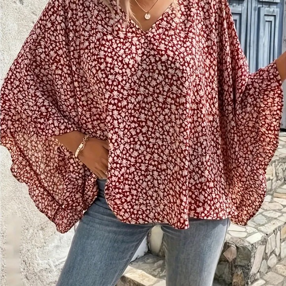 NWOT Print V Neck Blouse, Elegant Batwing Sleeve Tie Back Top - Picture 6 of 10